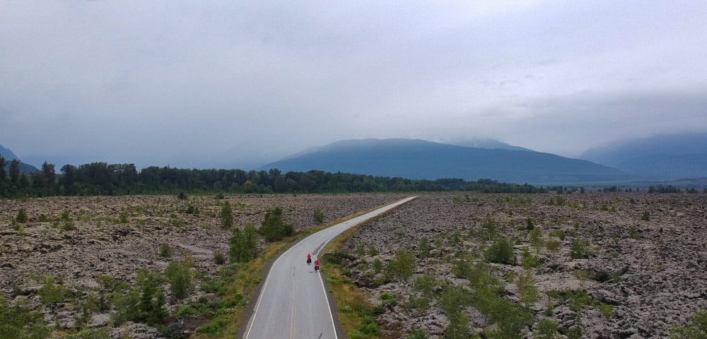 British Columbia and Yukon by bicycle: stage 03/2017 from Terrace to New Aiyansh / Gitlaxt'aamiks  via Nisga'a Highway.   