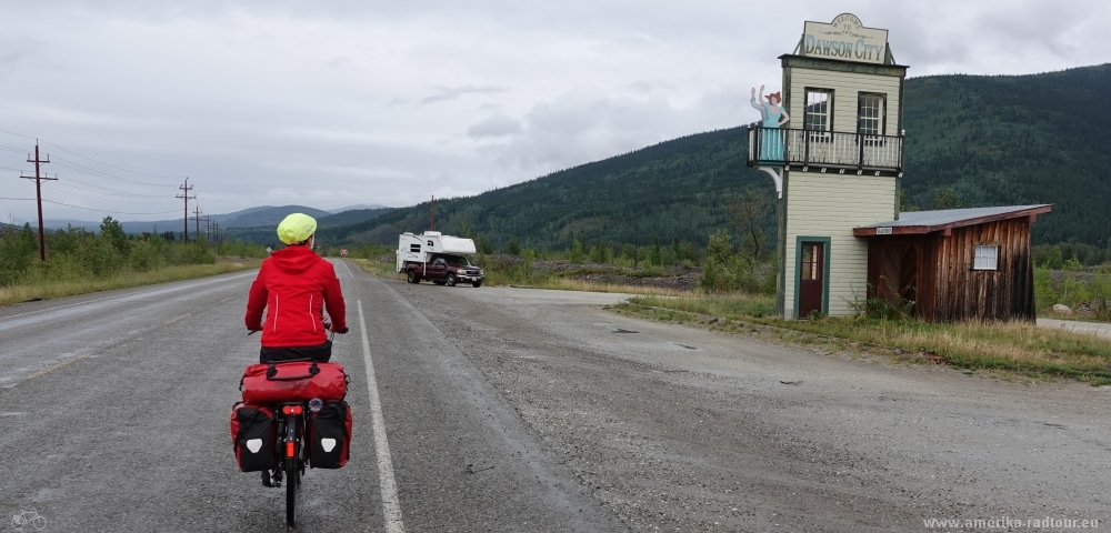 Cycling from Whitehorse to Dawson City following Klondike Highway. 