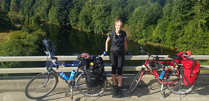 Mit dem Fahrrad von Elma nach Castle Rock. Radtour Pazifikküste Vancouver - San Francisco