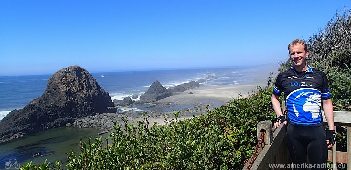 Mit dem Fahrrad auf dem Oregon Coast Highway nach Süden.