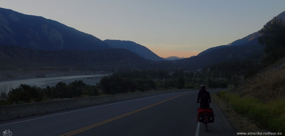 Mit dem Fahrrad von Lillooet nach Pamberton. Radtour über den Highway99.. 