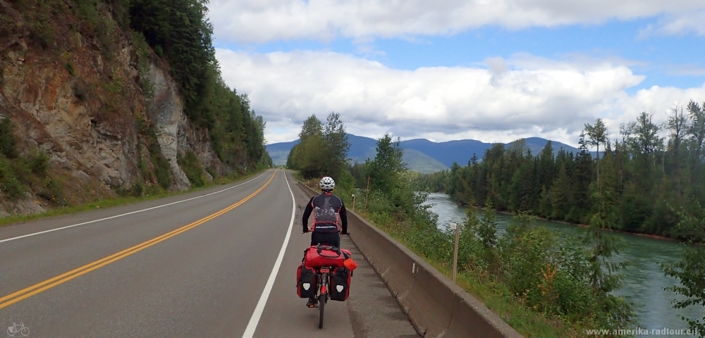 Cycling from Smithers to Whitehorse, stage 01: Smithers - New Hazelton.  