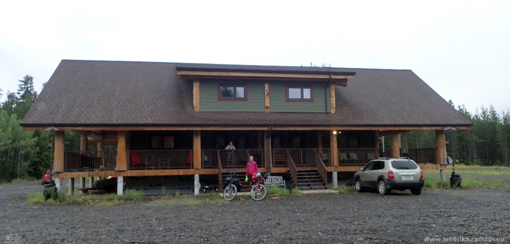 British Columbia and Yukon by bicycle: stage 03/2017 from New Aiyansh / Gitlaxt'aamiks to Jigsaw Lake (and Mezadin Junction)  via Nisga'a Highway and Cassiar Highway.   