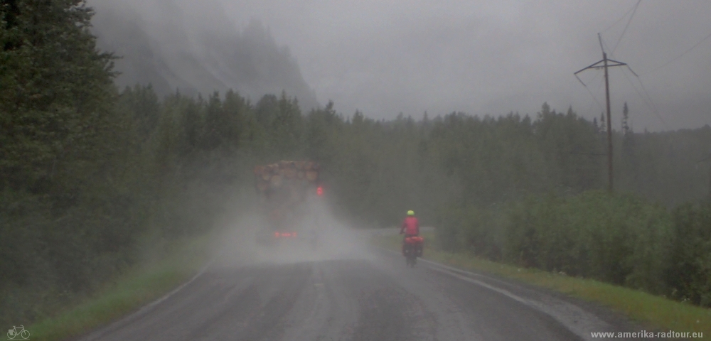 Mit dem Fahrrad von Smithers nach Whitehorse. Radtour über den Yellowhead Highway und Cassiar Highway. Etappe Smithers - New Hazelton. Old Skeena Bridge. 