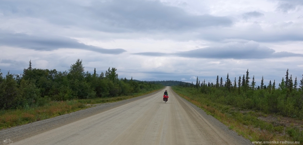 Mit dem Fahrrad von Whitehorse über Dawson City nach Anchorage, Top of the world Highway. 