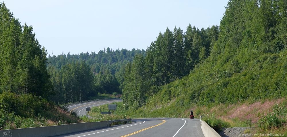 Cycling  Parks Highway south to Anchorage.   