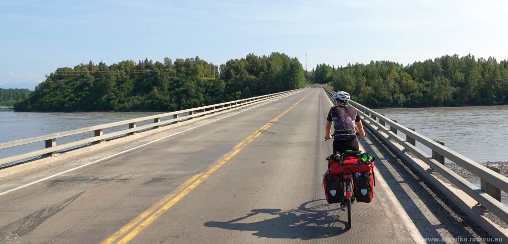 Cycling Parks Highway southbound to Anchorage.  